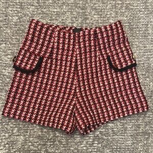 NWOT Abel and Lula pink cream and black tweet shorts pocket detail size 7